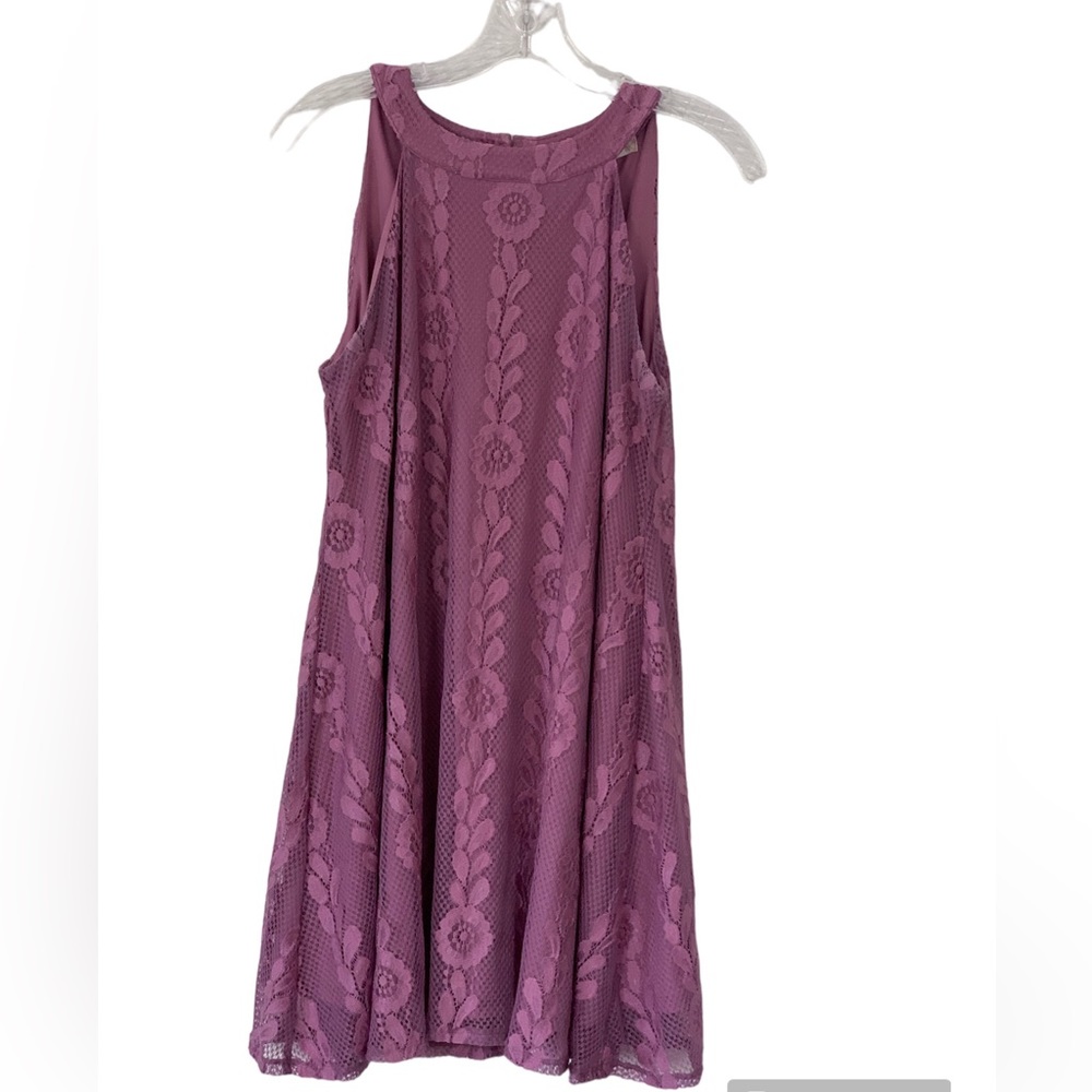 Altar’d State High Neck Sleeveless Lace Swing Dress size Medium Cutout Back